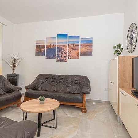 Holiday Home Gveric ヴォディツェ エクステリア 写真